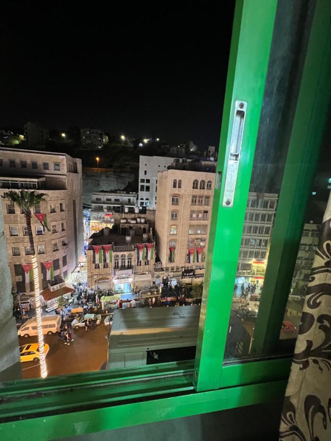 Downtown Hawaa Amman Hotel Esterno foto